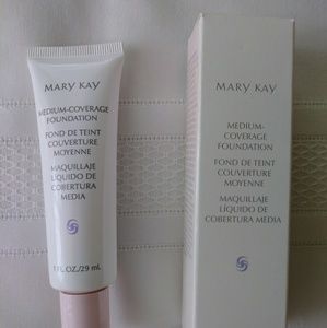 Mary Kay Foundation NWT